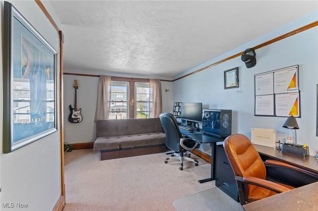 217 Churchill Road, Girard, OH 44420