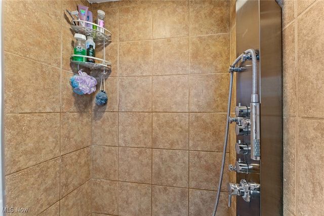 217 Churchill Road, Girard, OH 44420