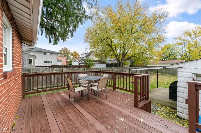 217 Churchill Road, Girard, OH 44420