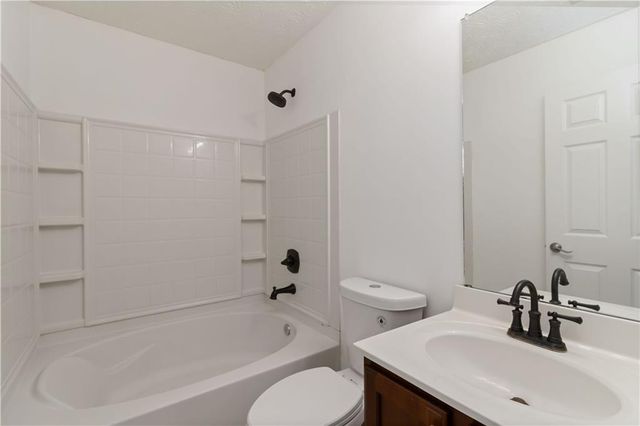 10224 Hemlock Way, Jonesboro, GA 30238