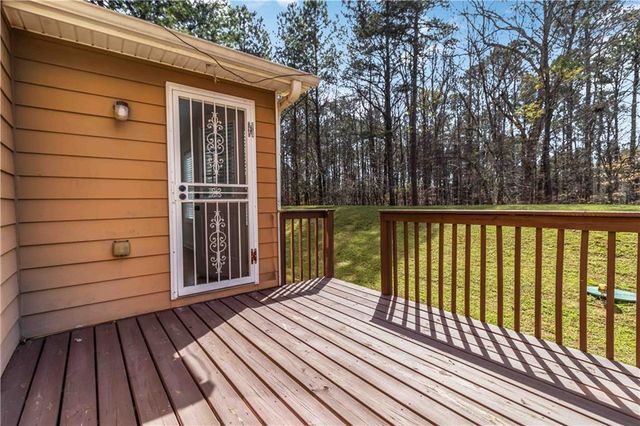 10224 Hemlock Way, Jonesboro, GA 30238