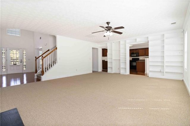 10224 Hemlock Way, Jonesboro, GA 30238