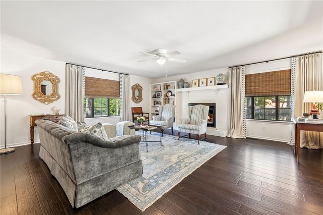 2386 N Azalea Terrace, Fayetteville, AR 72703