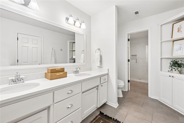 2386 N Azalea Terrace, Fayetteville, AR 72703