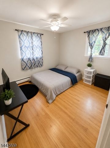 207 Platt Ave, Wrightstown Boro, NJ 08562