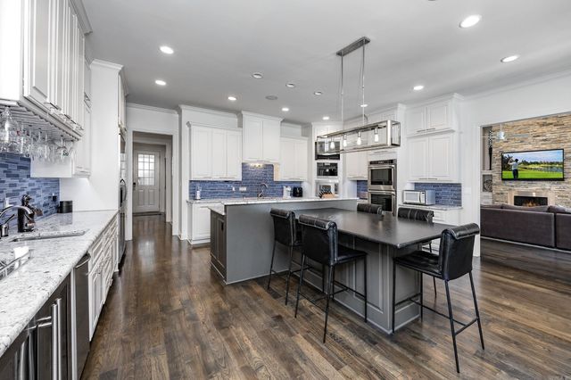 14 Sologne Circle, Little Rock, AR 72223