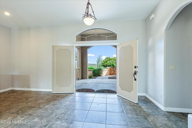 1030 N Circulo Zagala, Tucson, AZ 85745