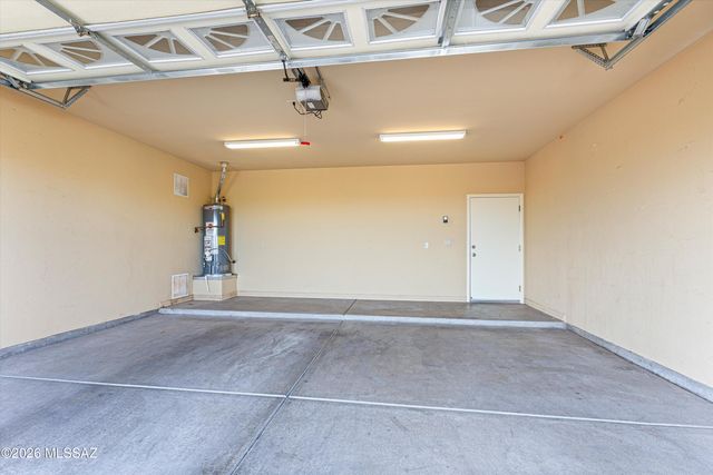 1030 N Circulo Zagala, Tucson, AZ 85745