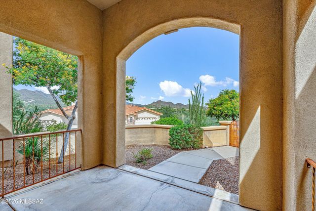 1030 N Circulo Zagala, Tucson, AZ 85745