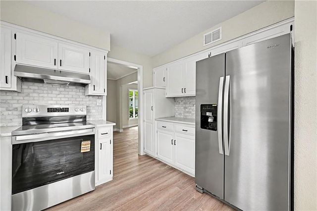 4412 E 104th Street, Kansas City, MO 64137