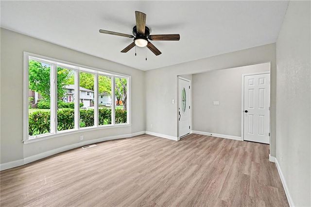 4412 E 104th Street, Kansas City, MO 64137