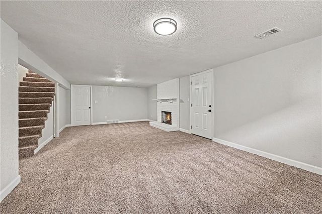 4412 E 104th Street, Kansas City, MO 64137