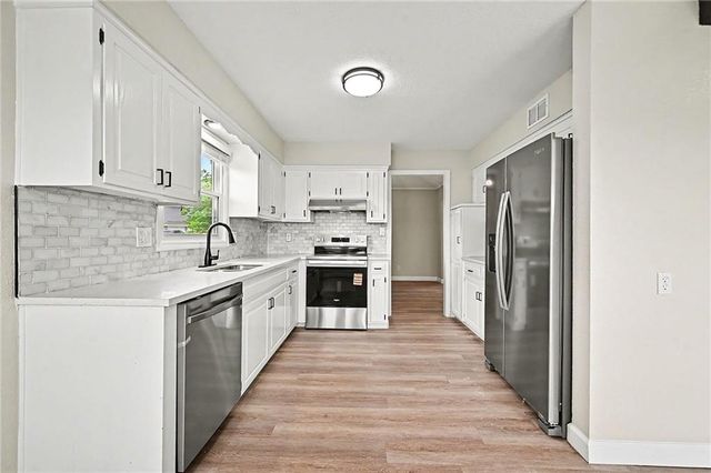 4412 E 104th Street, Kansas City, MO 64137