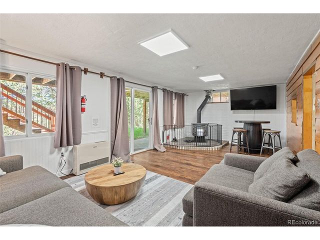 1933 Roland Dr, Bailey, CO 80421