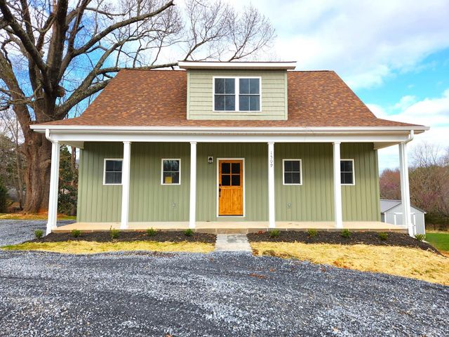 1509 Clearview Road, Bedford, VA 24523
