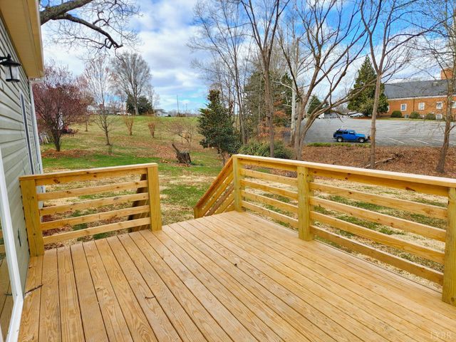 1509 Clearview Road, Bedford, VA 24523