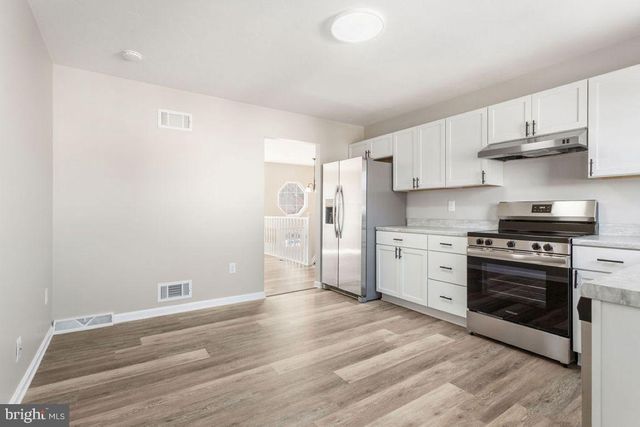 28 TOWN CIR, Abbottstown, PA 17301