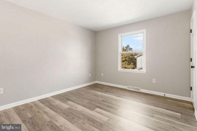 28 TOWN CIR, Abbottstown, PA 17301