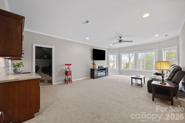 3015 Stanbury Drive, Matthews, NC 28104