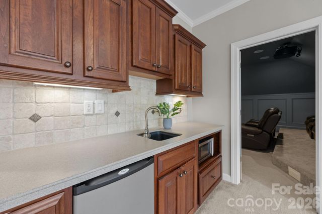 3015 Stanbury Drive, Matthews, NC 28104