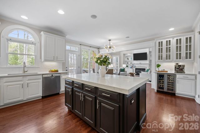 3015 Stanbury Drive, Matthews, NC 28104