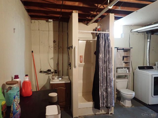 120 Hollin Drive, Harrison, OH 45030