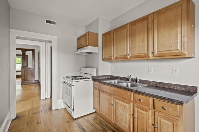 3400 Elliot Avenue, Minneapolis, MN 55407