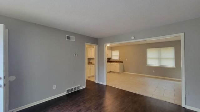 5319 BRADEN DR, Memphis, TN 38127