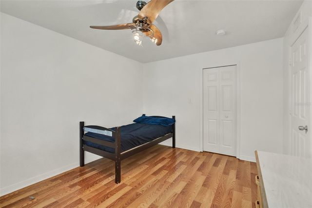 1940 CONWAY 8, Orlando, FL 32812