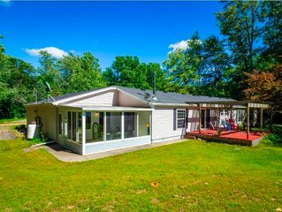 84 Thelen Drive, Gobles, MI 49055