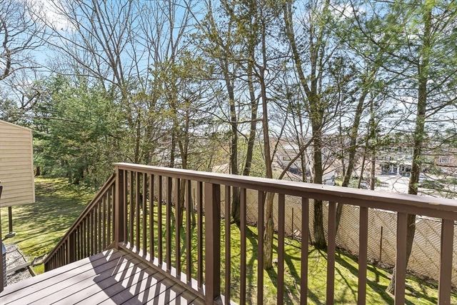 305 Salem St 203, Woburn, MA 01801