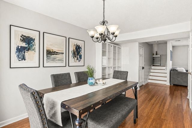 305 Salem St 203, Woburn, MA 01801