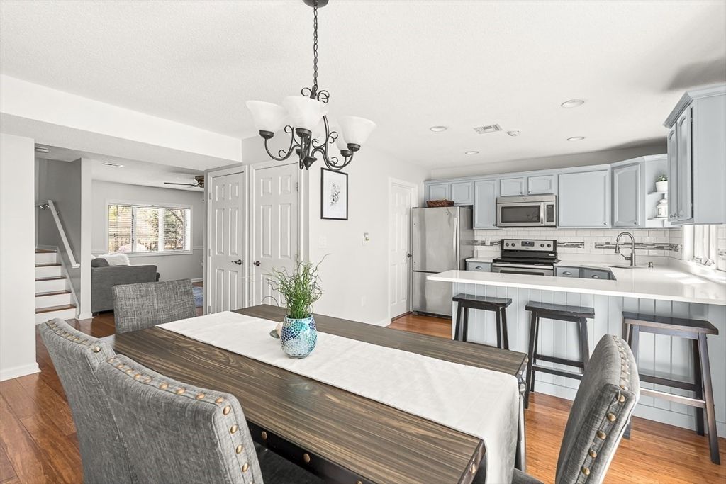 305 Salem St 203, Woburn, MA 01801