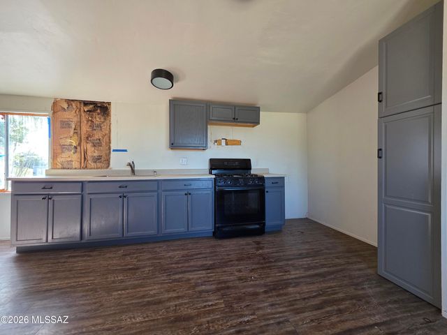 12730 S High Noon Trail, Vail, AZ 85641