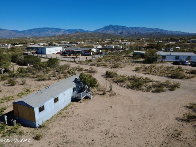 12730 S High Noon Trail, Vail, AZ 85641