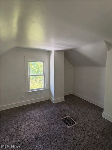 1239 Pondview Avenue, Akron, OH 44305