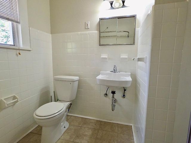 606 Mesquite ST, Bastrop, TX 78602