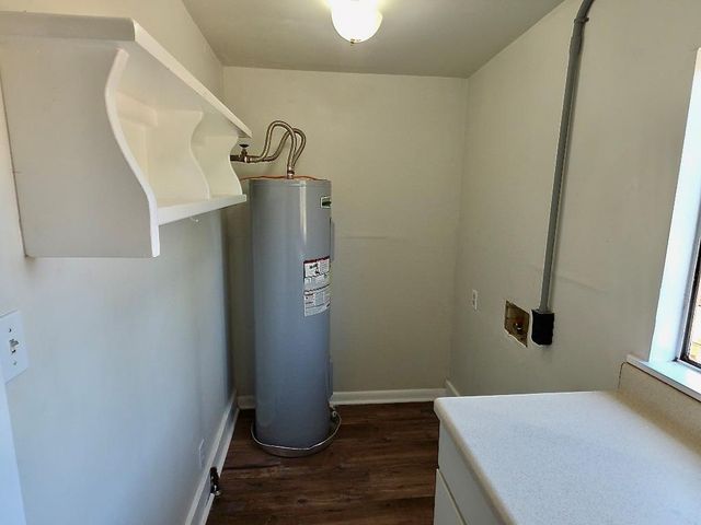 606 Mesquite ST, Bastrop, TX 78602