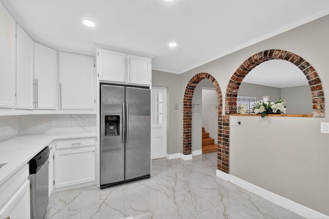 1214 Park Lane, Haverhill, FL 33417