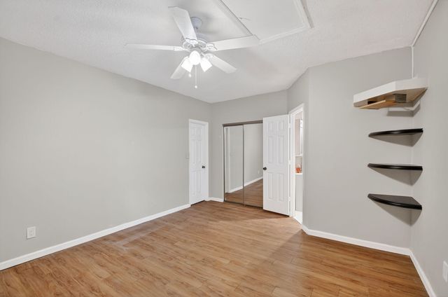 1214 Park Lane, Haverhill, FL 33417