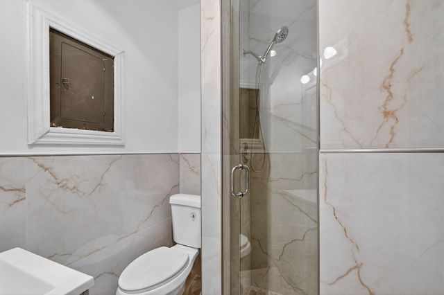 1214 Park Lane, Haverhill, FL 33417