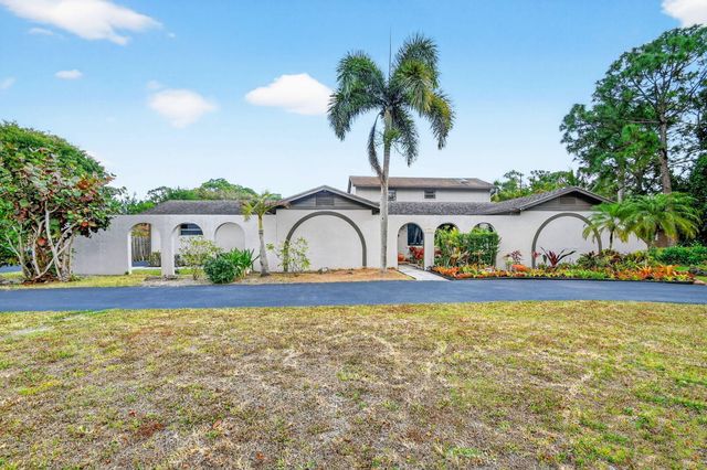 1214 Park Lane, Haverhill, FL 33417