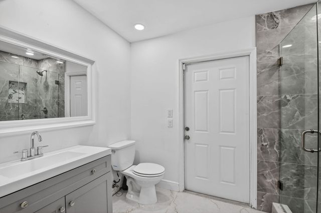 1214 Park Lane, Haverhill, FL 33417