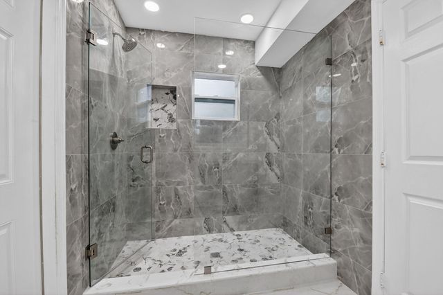 1214 Park Lane, Haverhill, FL 33417