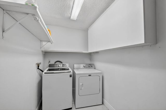 1214 Park Lane, Haverhill, FL 33417