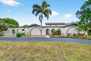 1214 Park Lane, Haverhill, FL 33417