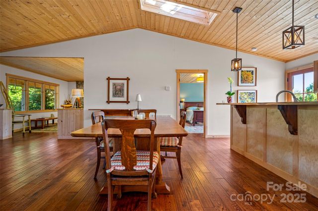 891 Meadow Crest Road, Tryon, NC 28782