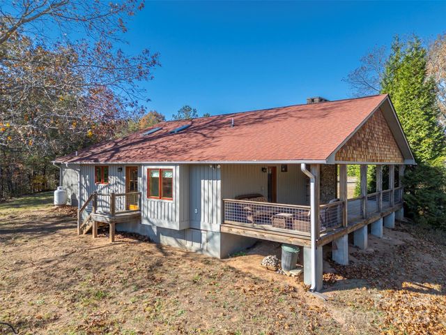 891 Meadow Crest Road, Tryon, NC 28782