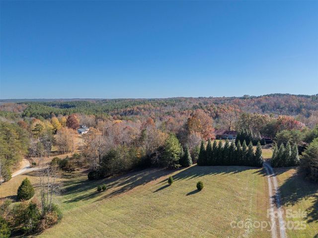 891 Meadow Crest Road, Tryon, NC 28782