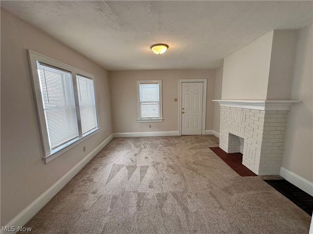 2052-2054 16th Street SW, Akron, OH 44314